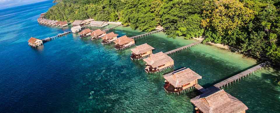 Explore the Pianemo Island in Raja Ampat | Papua Paradise