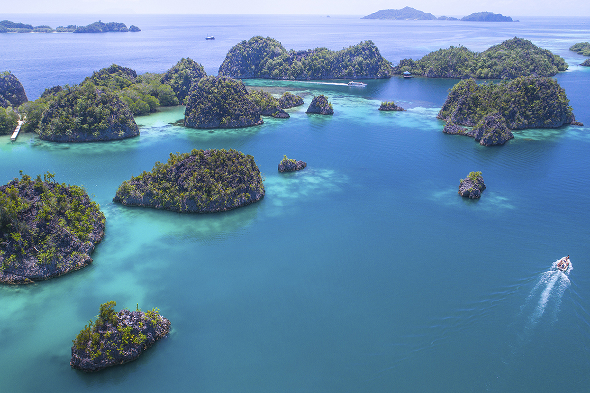 Planning a Trip to Raja Ampat: How Many Days Should You Book?